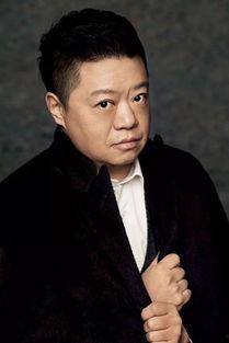 马东眼袋前后照片