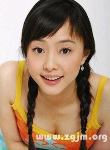 松峰莉璃个人资料,才华横溢的日本女演员，从影视作品到时尚界的璀璨之星